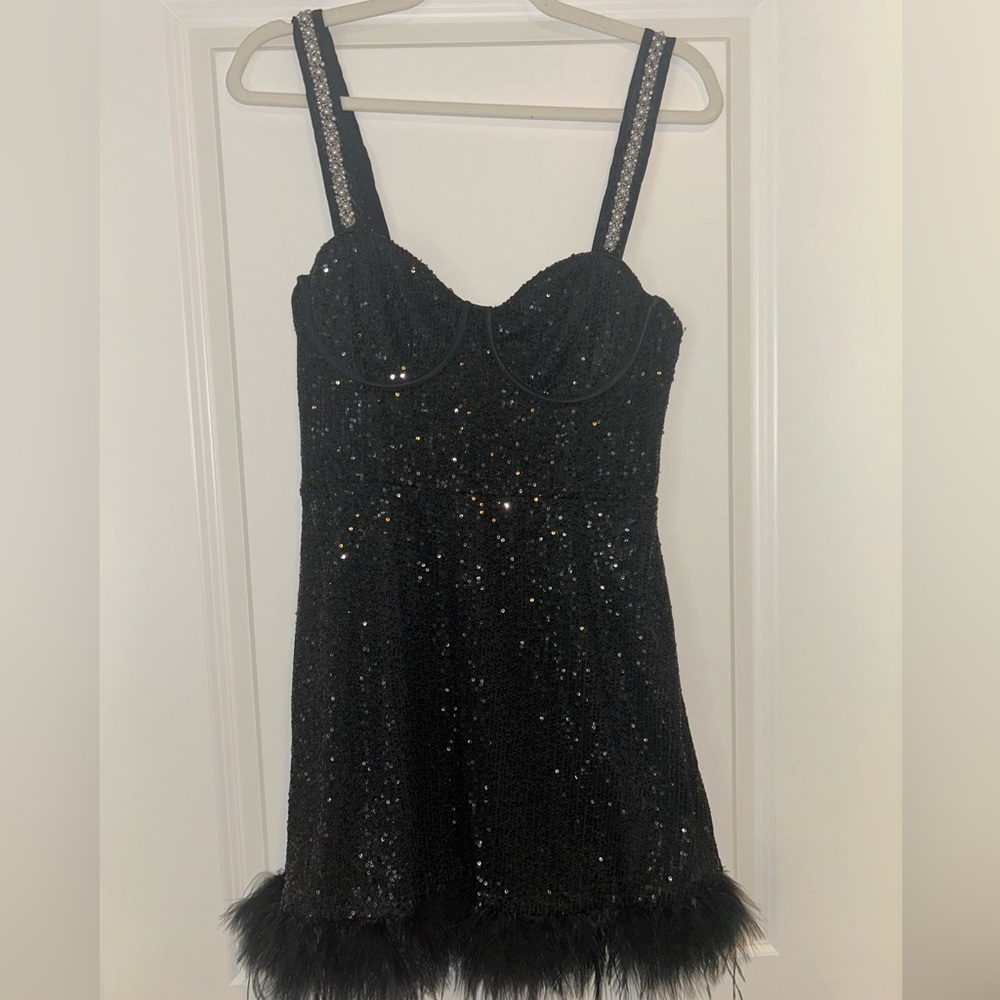 Medium Lulus black sequin dress